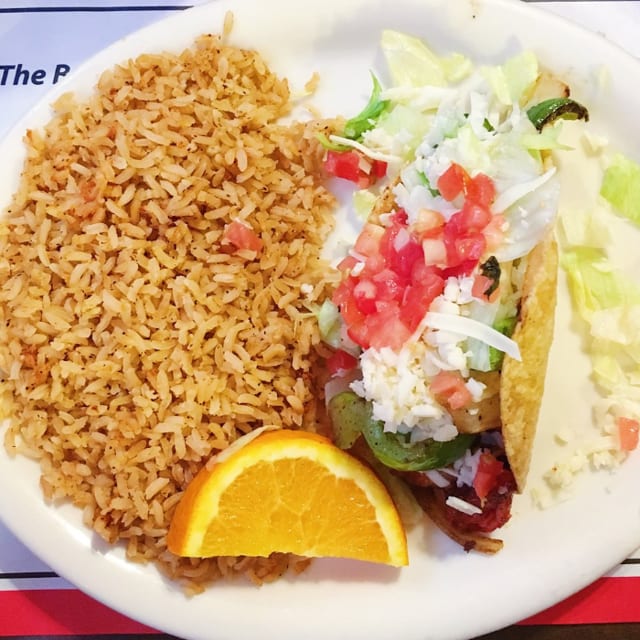 3. Choice of Two Different Items Combination Plato.