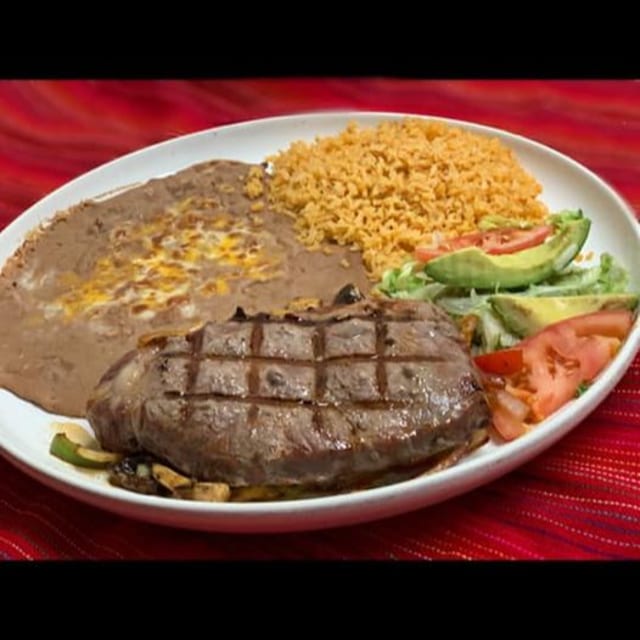Huevos Con Carne.