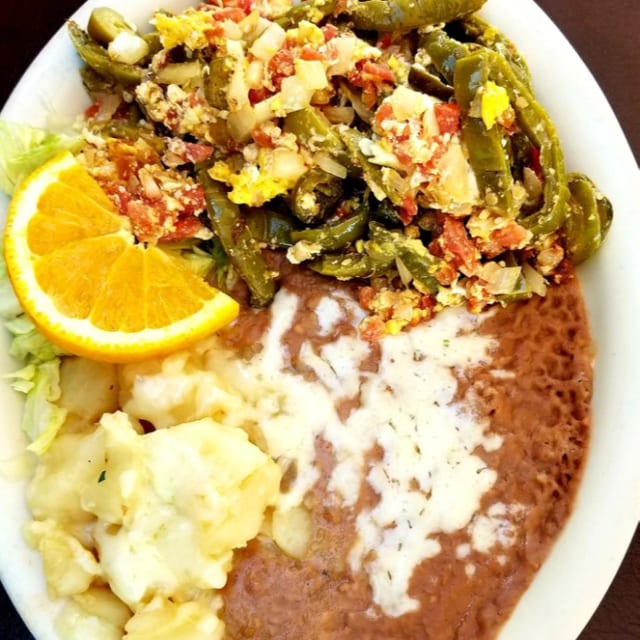 Nopales Tejanos.