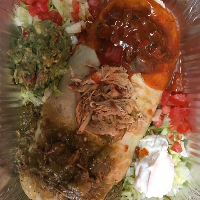 7. Burrito Vallarta Style Combination Plato.
