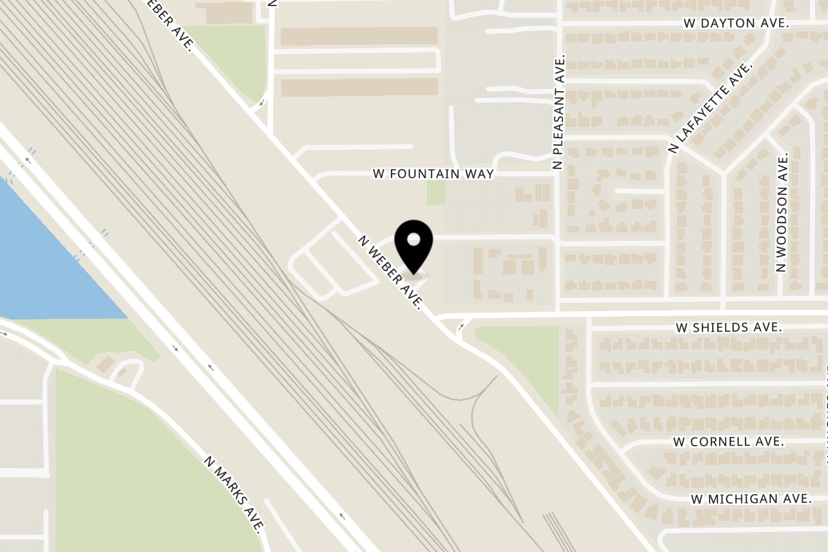 Map showing the location of Guadalajara Restaurant on 3020 N Weber Ave in Fresno